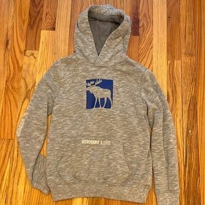 Boys abercrombie hoodie.